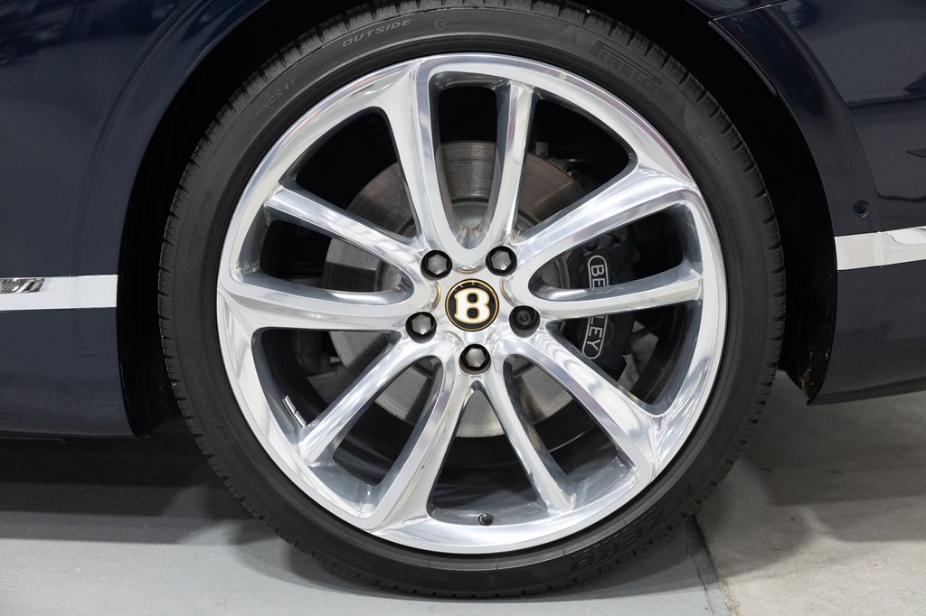 2020 Bentley Continental Image 70