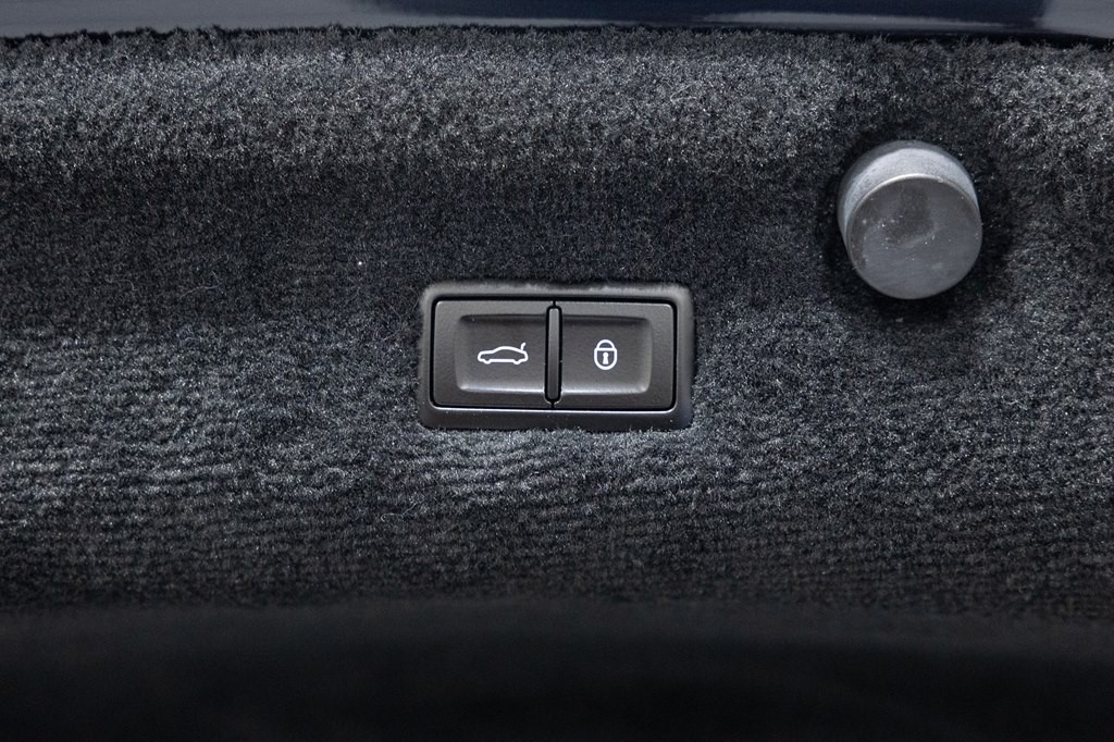 2020 Bentley Continental Image 84