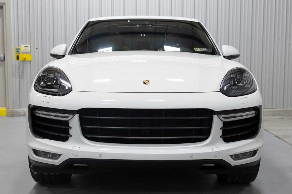 2015 Porsche Cayenne Image 26