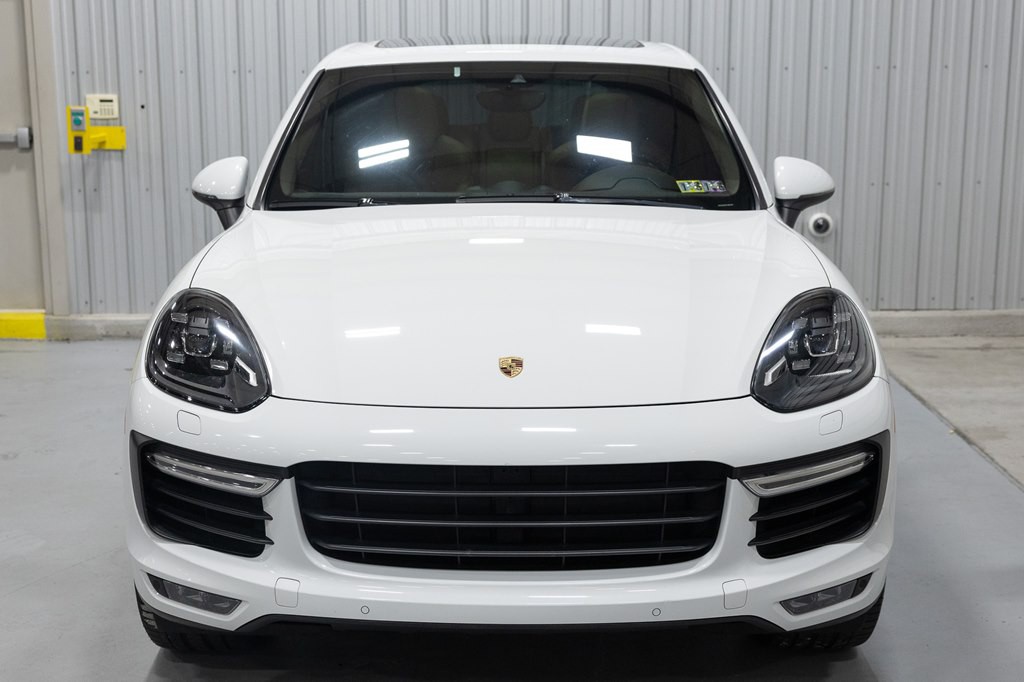 2015 Porsche Cayenne Image 28