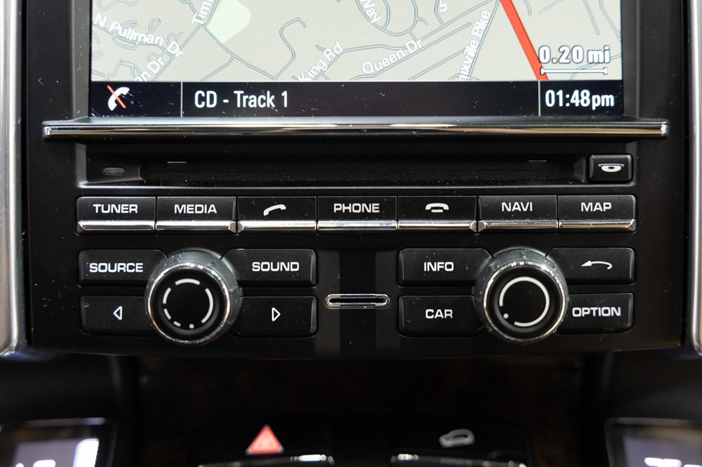 2015 Porsche Cayenne Image 57