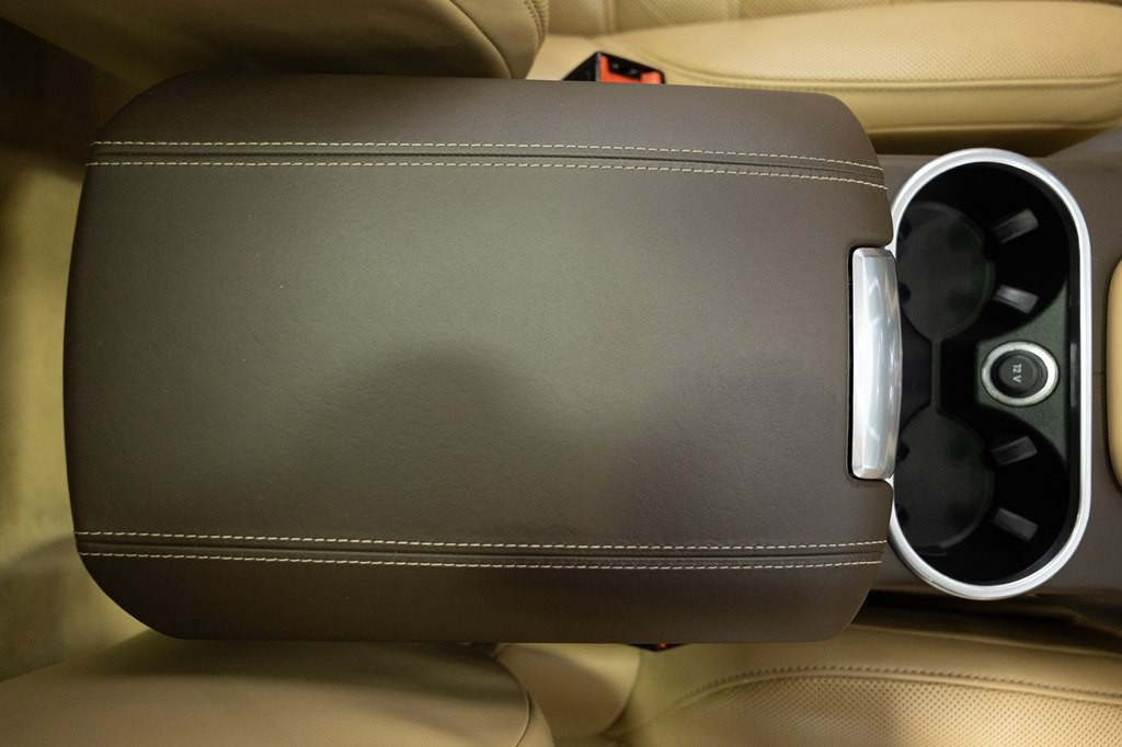 2015 Porsche Cayenne Image 65