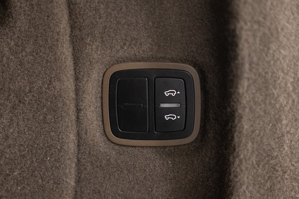 2015 Porsche Cayenne Image 79