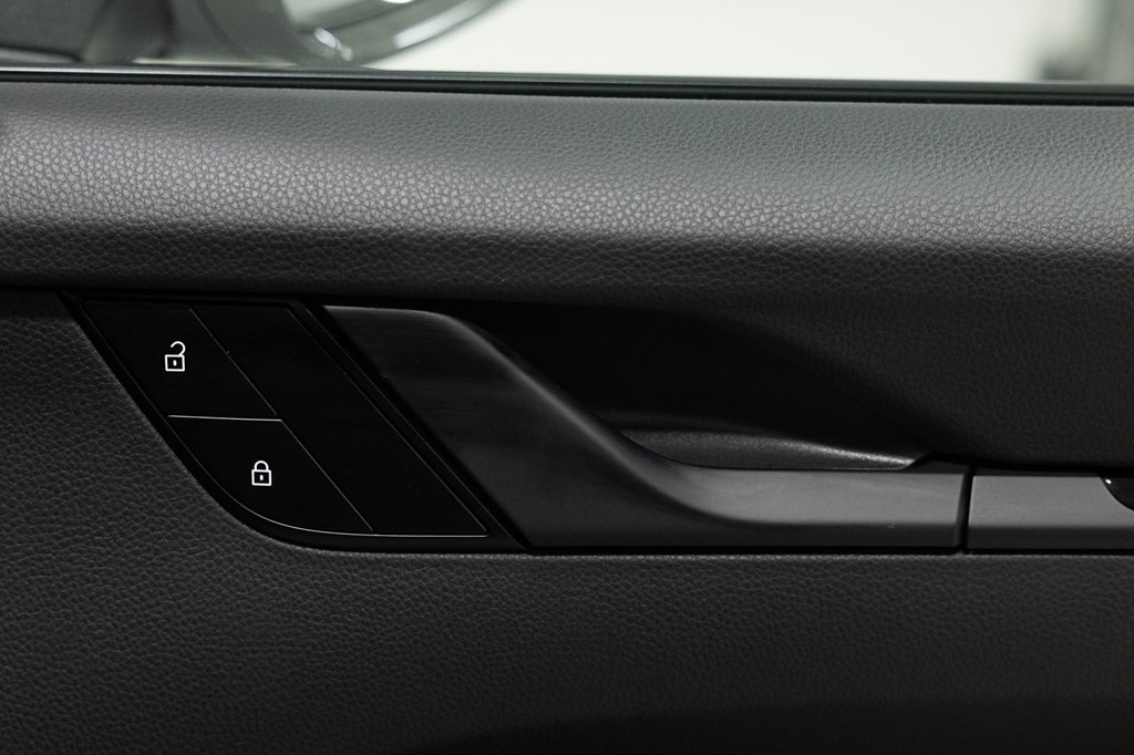 2024 Porsche 911 Image 29