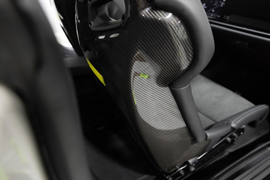 2024 Porsche 911 Image 74