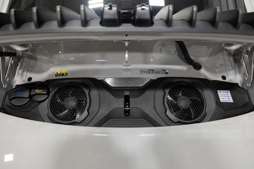 2024 Porsche 911 Image 80