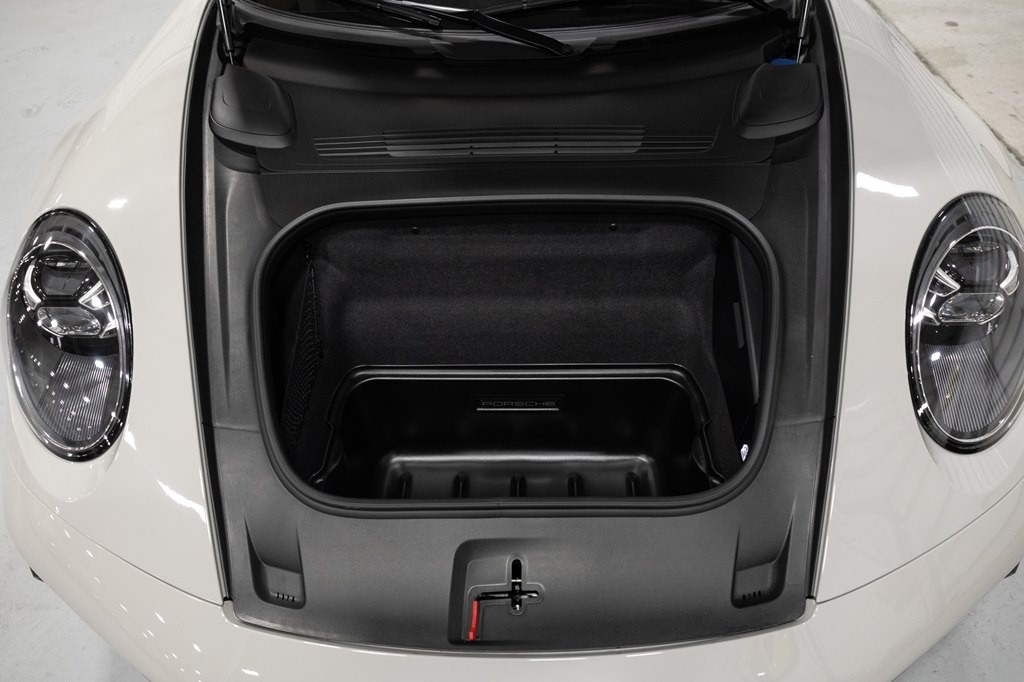 2024 Porsche 911 Image 84