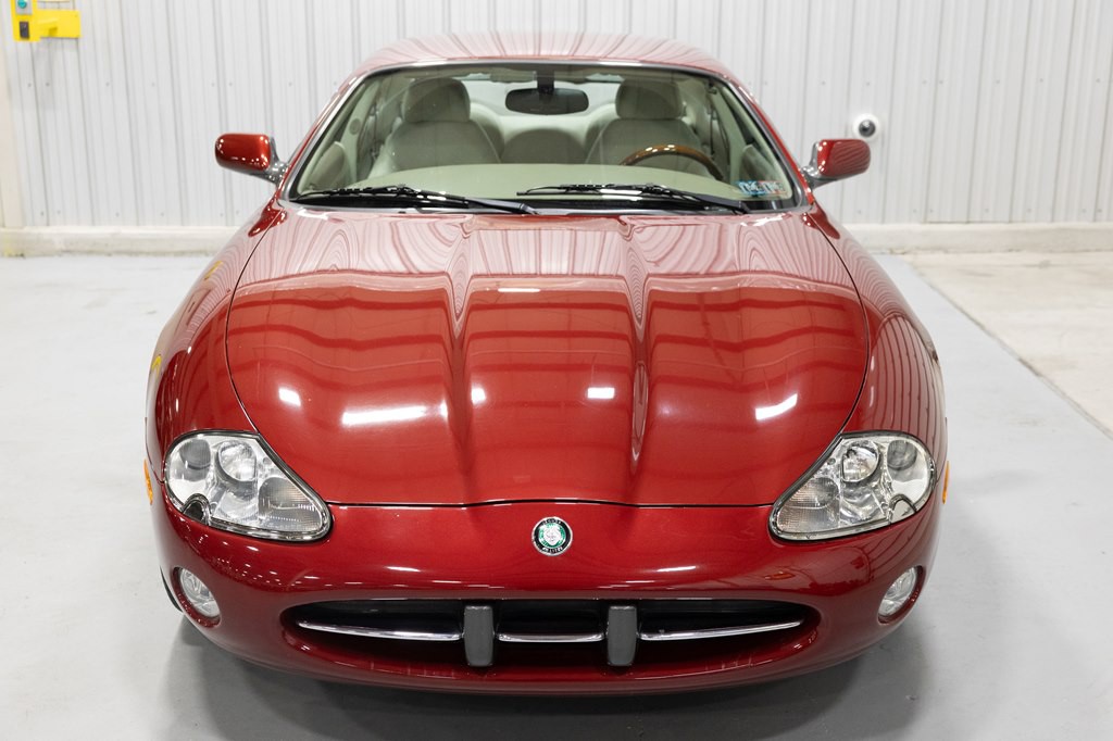 2001 Jaguar XK-Series Image 14