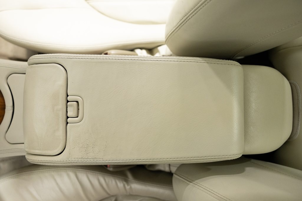 2001 Jaguar XK-Series Image 47