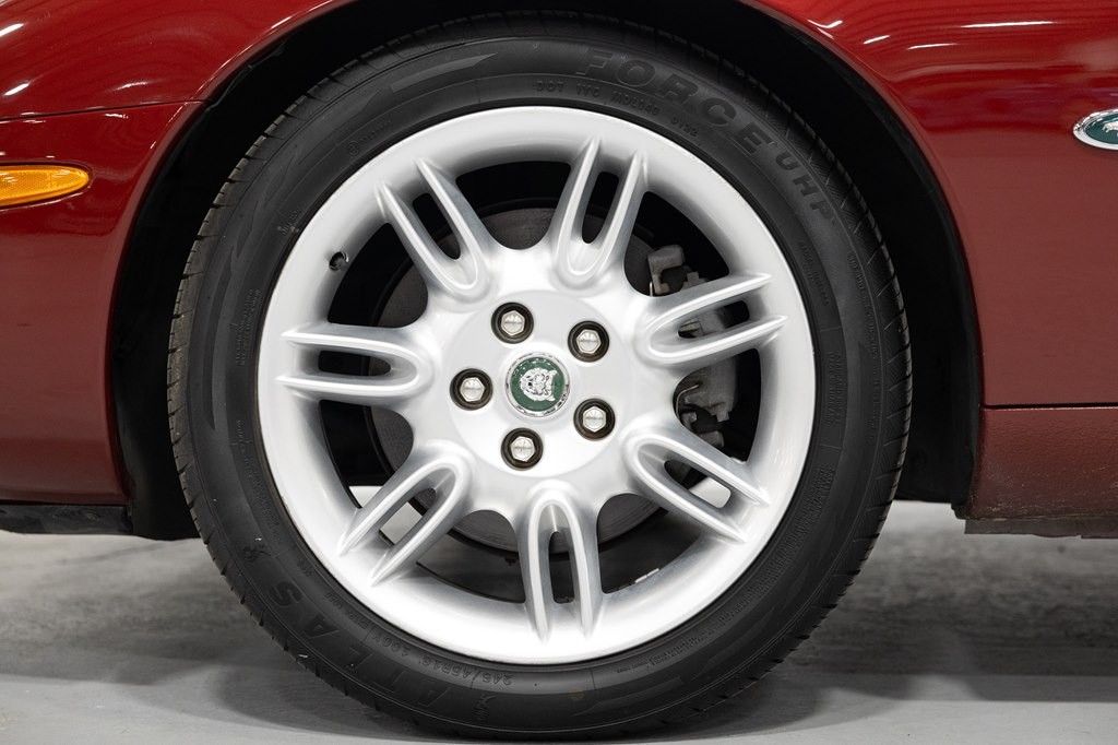 2001 Jaguar XK-Series Image 59