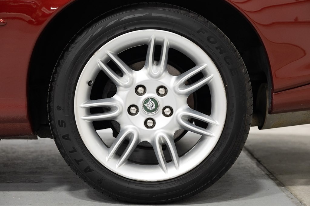 2001 Jaguar XK-Series Image 60