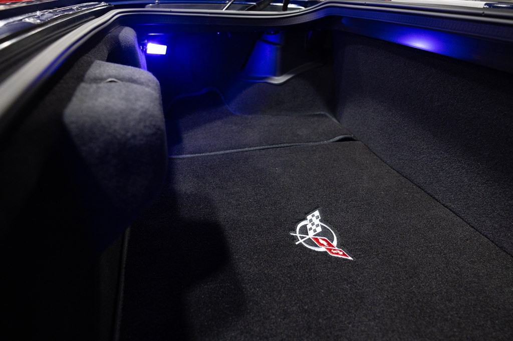 2004 Chevrolet Corvette Image 54