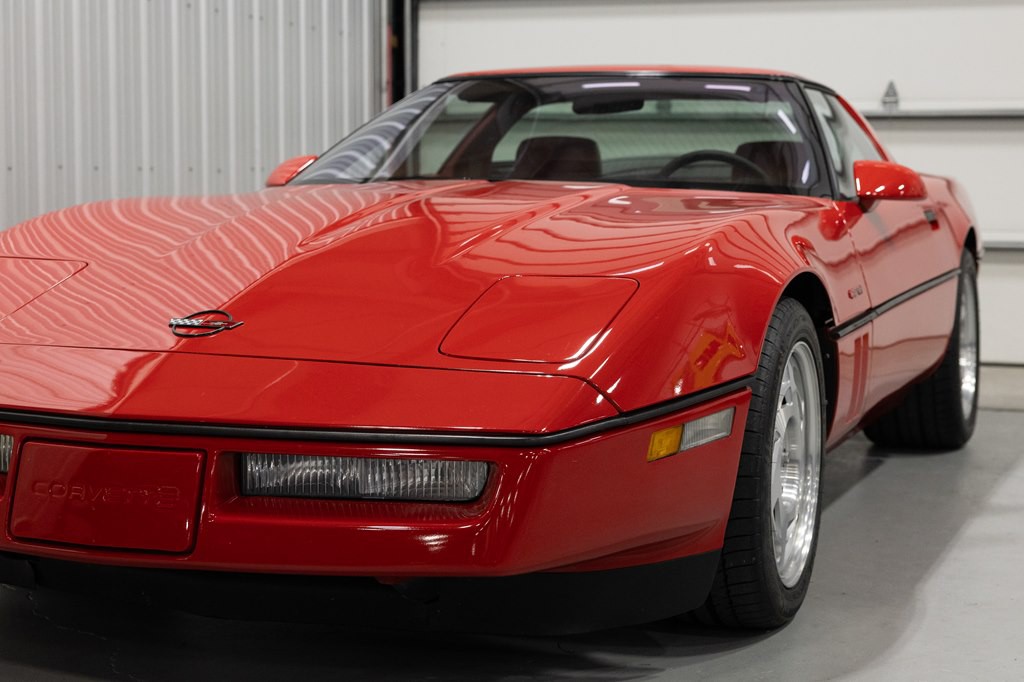 1990 Chevrolet Corvette Image 2