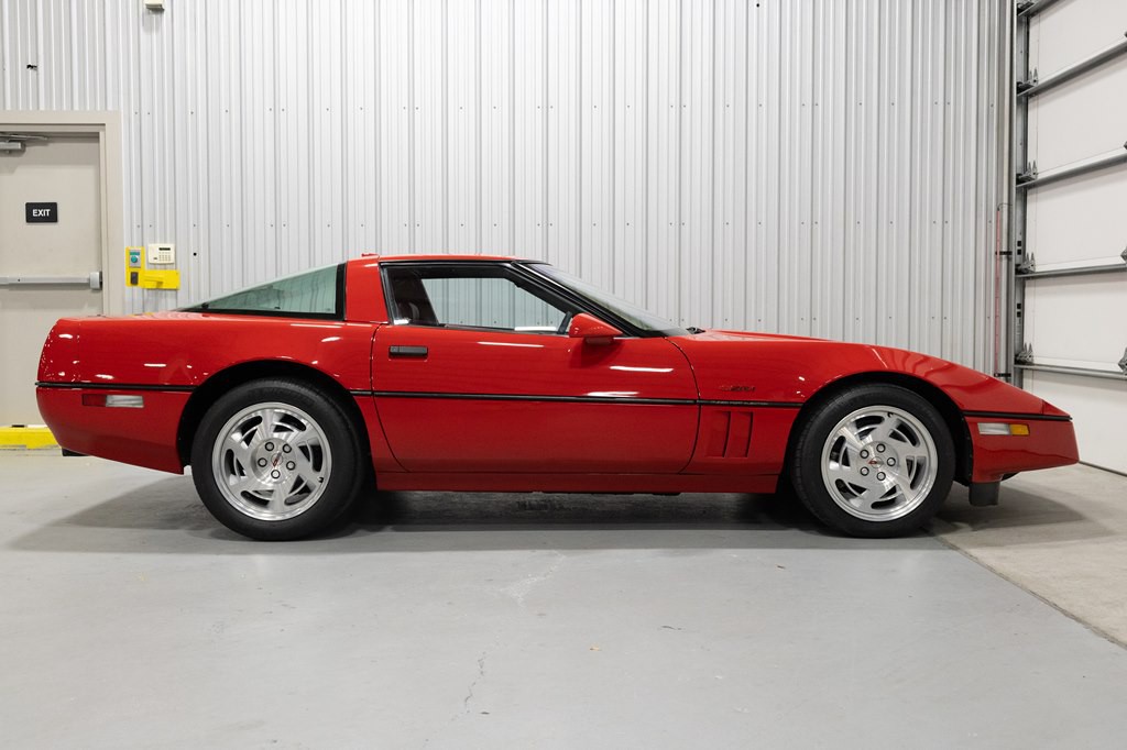 1990 Chevrolet Corvette Image 10