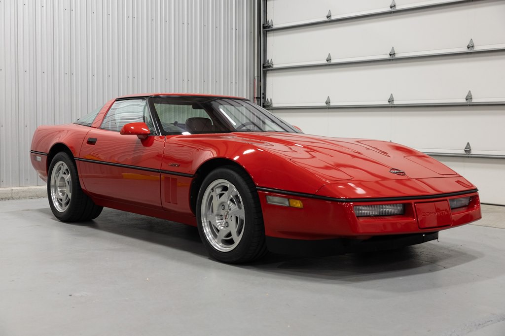 1990 Chevrolet Corvette Image 11