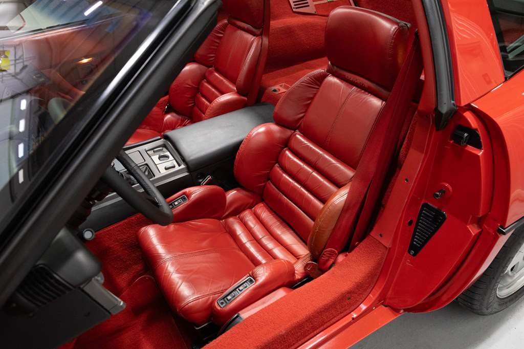 1990 Chevrolet Corvette Image 15