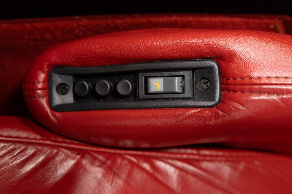 1990 Chevrolet Corvette Image 17