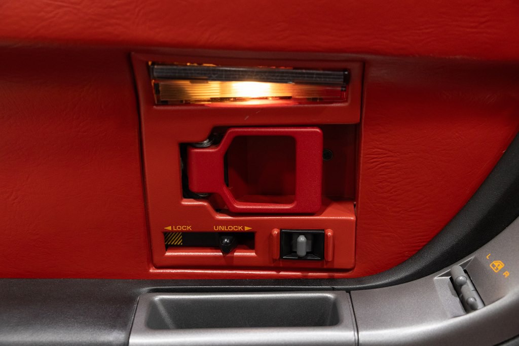 1990 Chevrolet Corvette Image 22