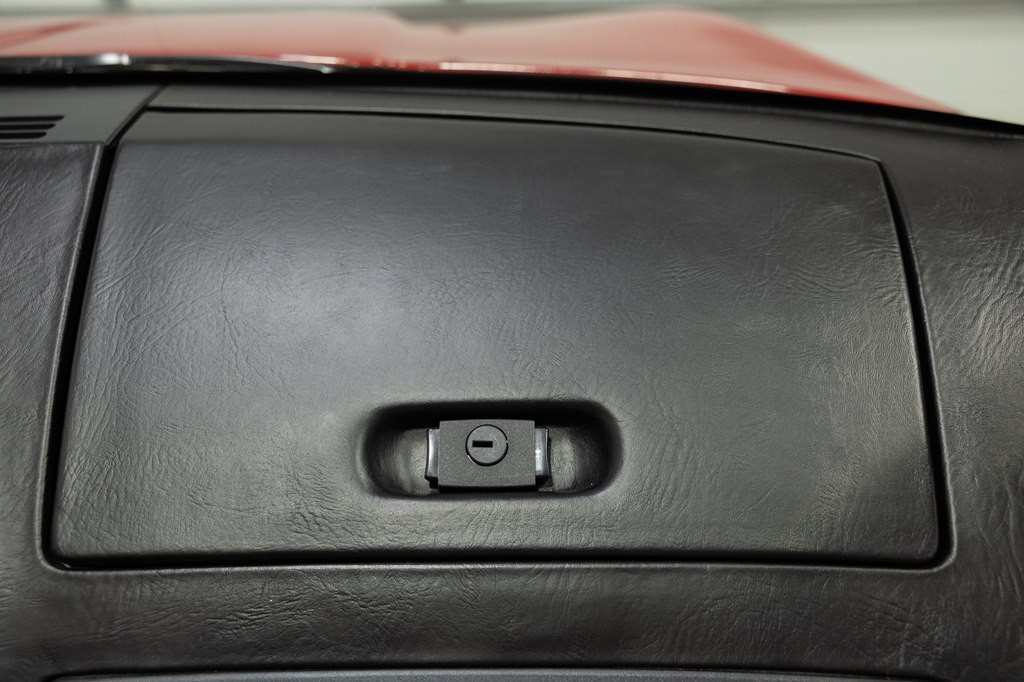 1990 Chevrolet Corvette Image 44