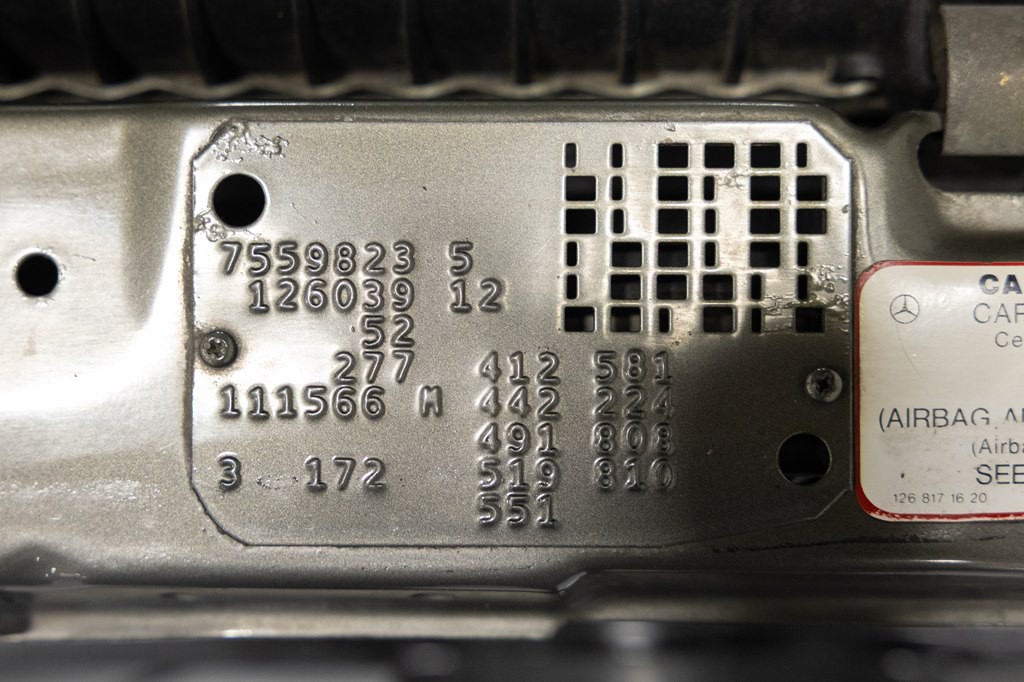 1988 Mercedes-Benz 560-Class Image 65