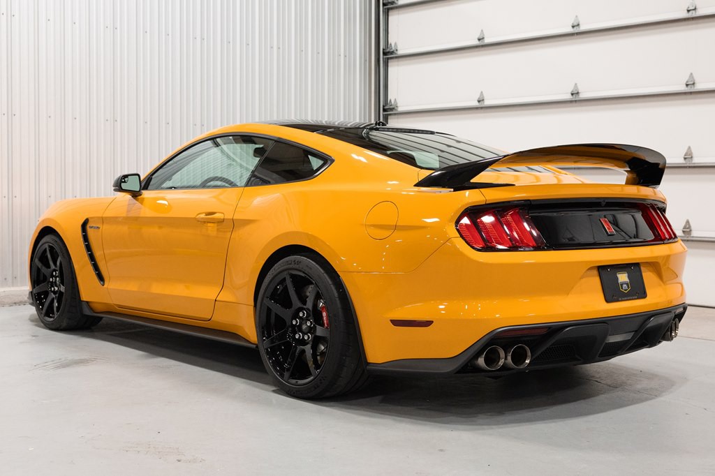 2018 Ford Mustang Image 4