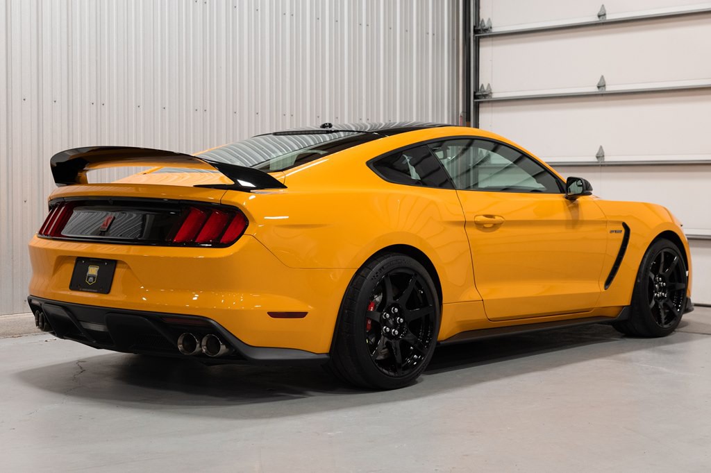 2018 Ford Mustang Image 8