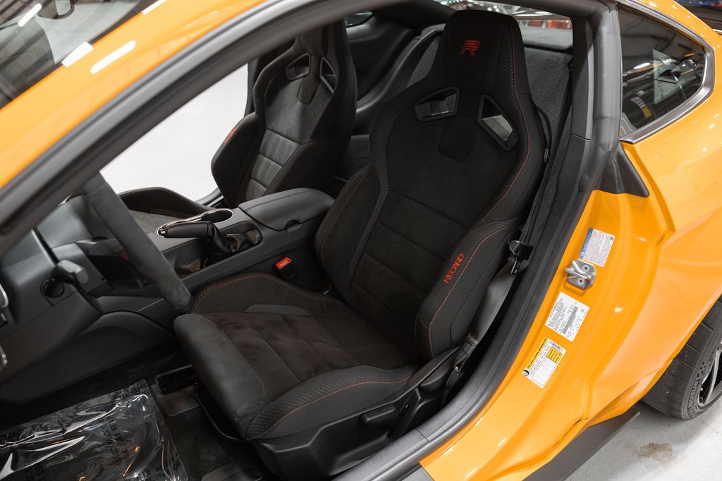 2018 Ford Mustang Image 16