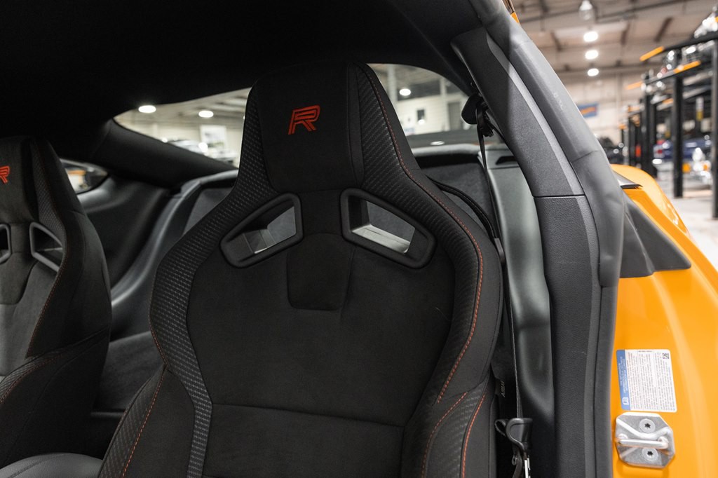 2018 Ford Mustang Image 17