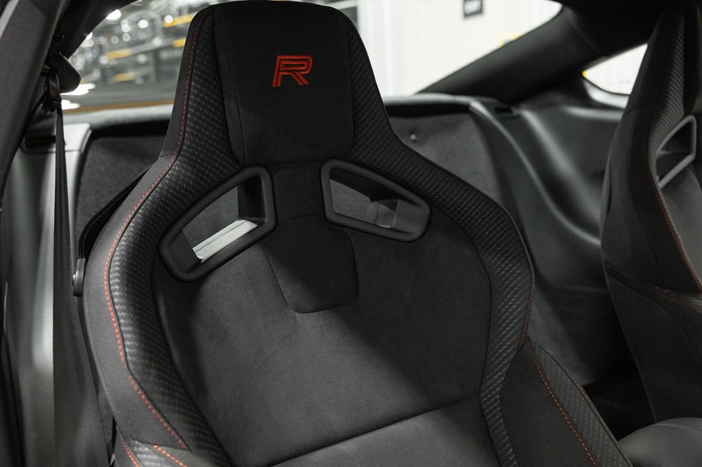 2018 Ford Mustang Image 21