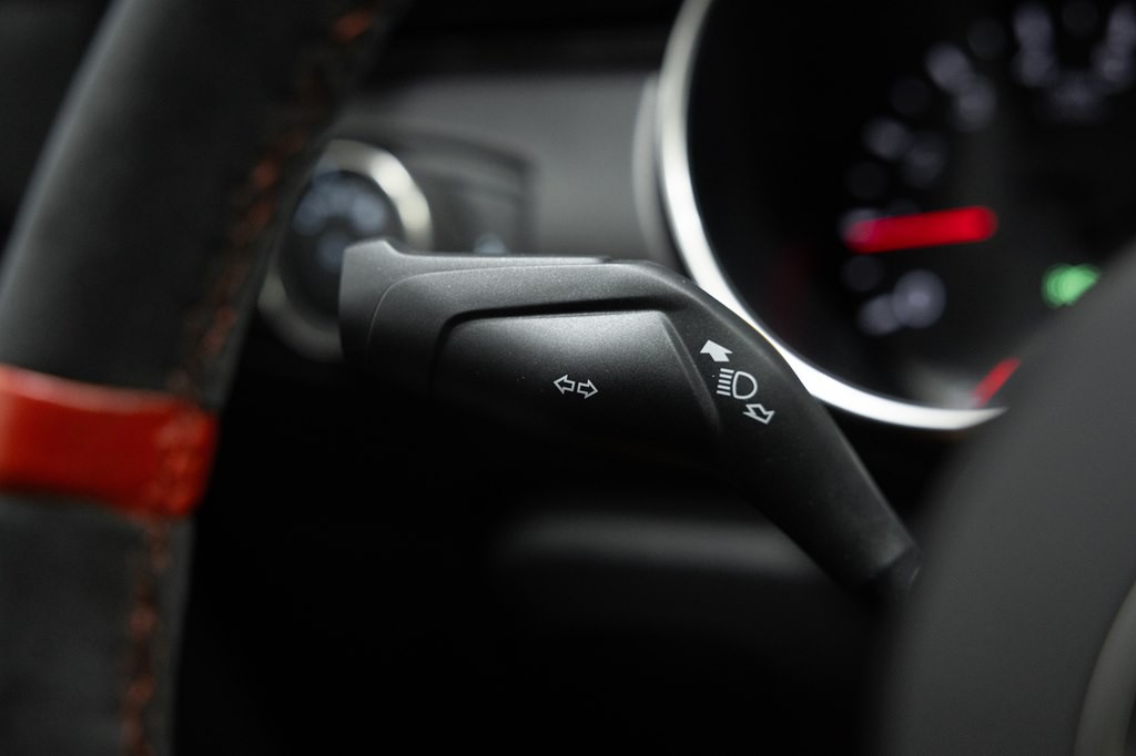 2018 Ford Mustang Image 32