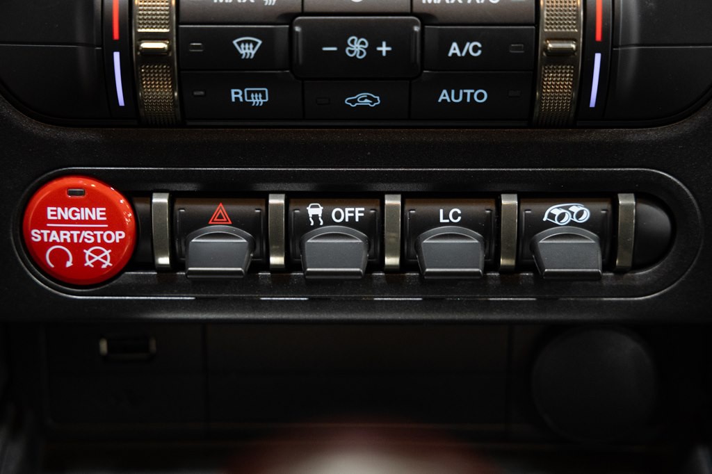 2018 Ford Mustang Image 52