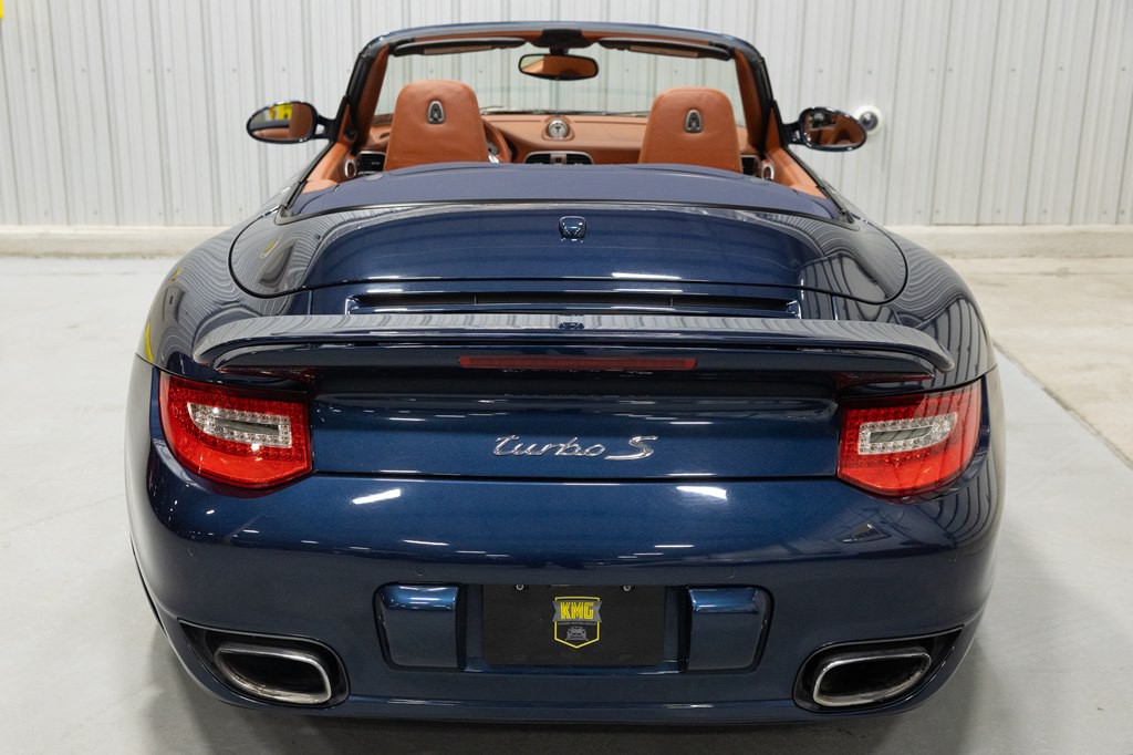 2011 Porsche 911 Image 7