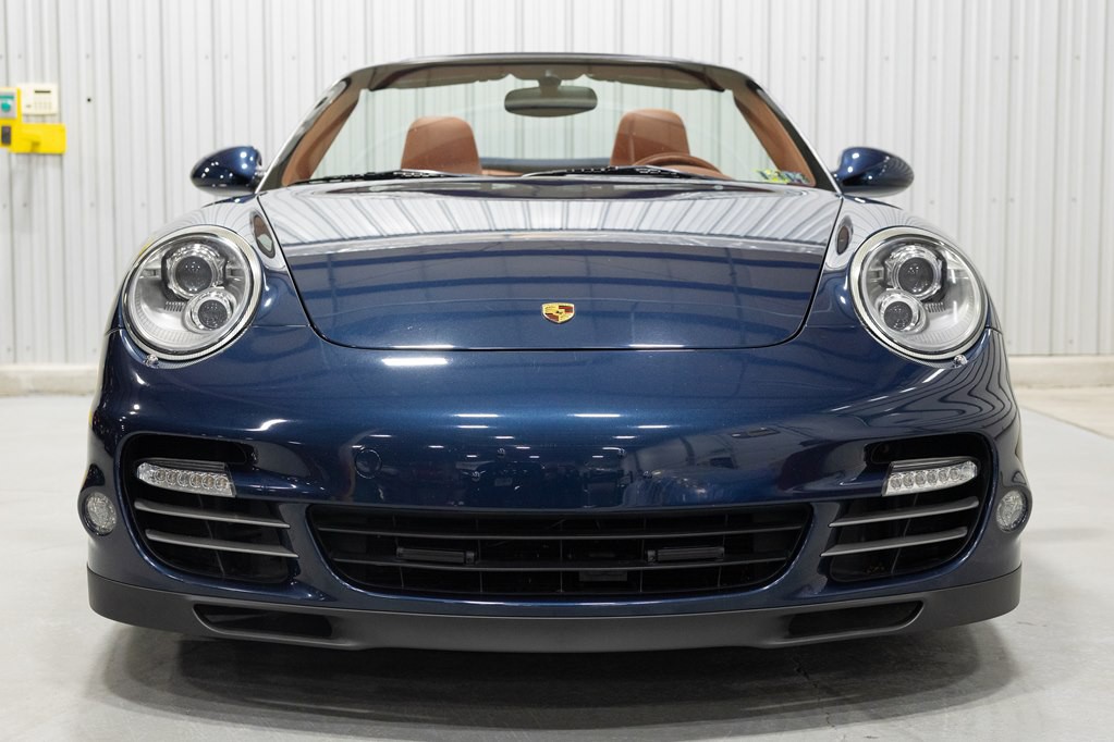 2011 Porsche 911 Image 13