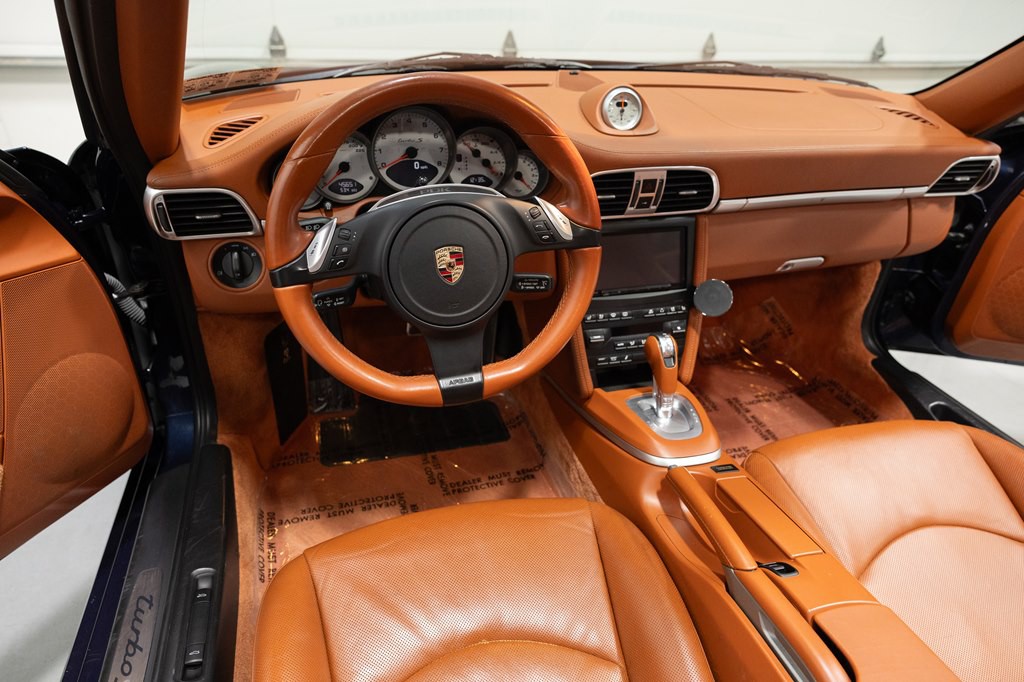 2011 Porsche 911 Image 15