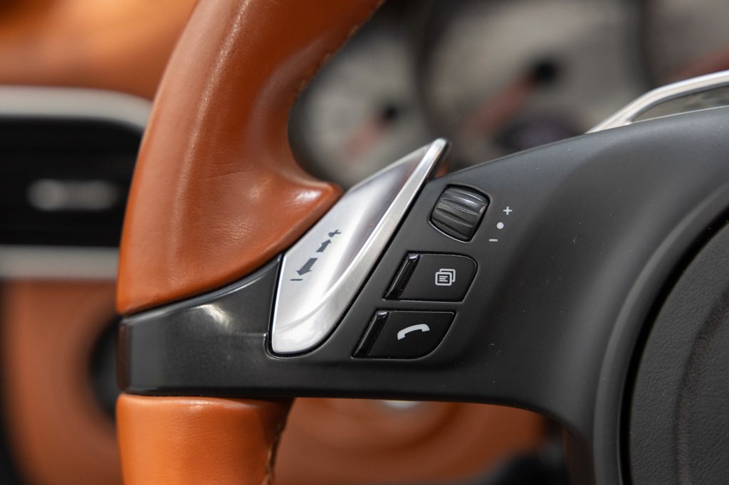 2011 Porsche 911 Image 31