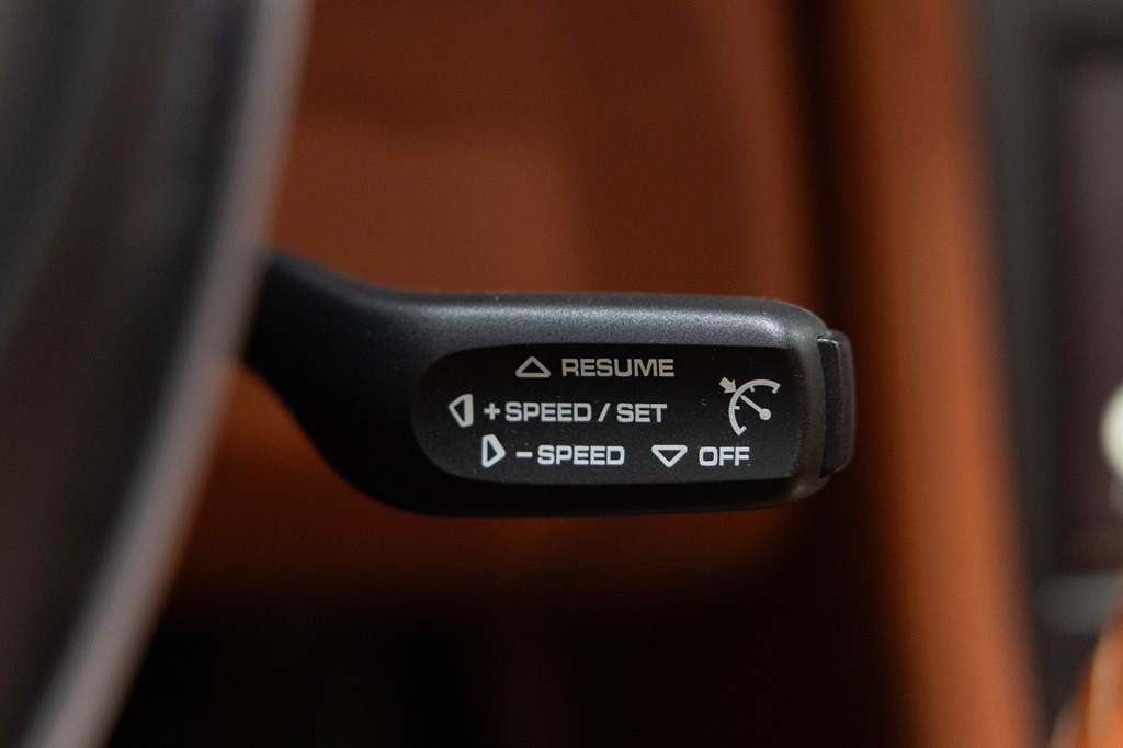 2011 Porsche 911 Image 36