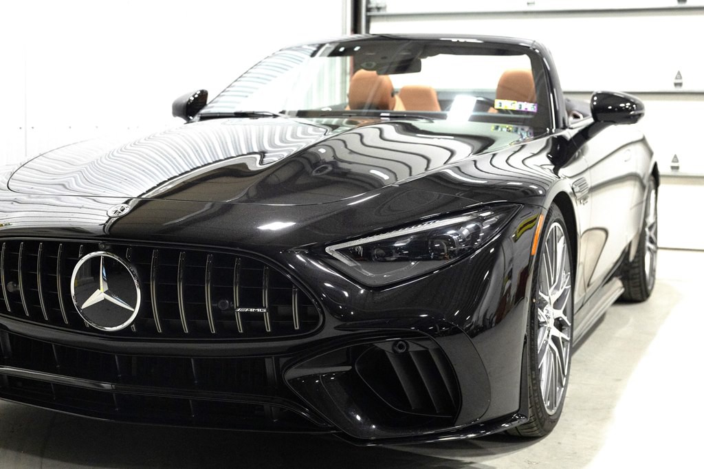 2022 Mercedes-Benz SL-Class Image 2