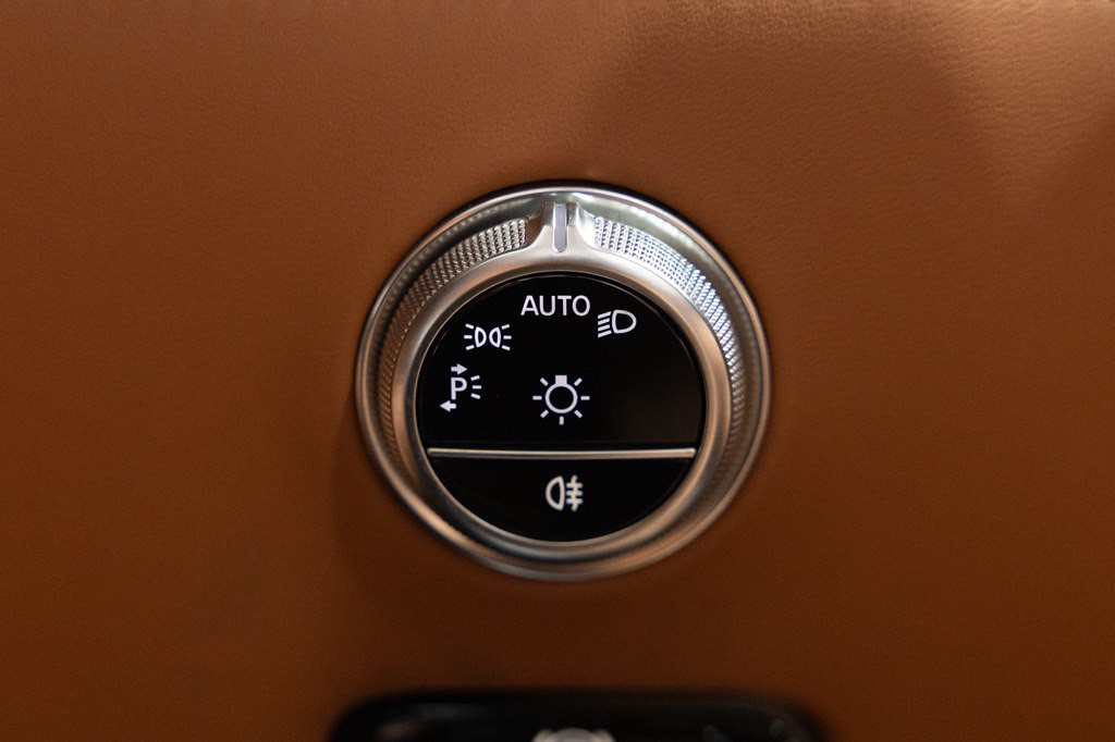 2022 Mercedes-Benz SL-Class Image 31