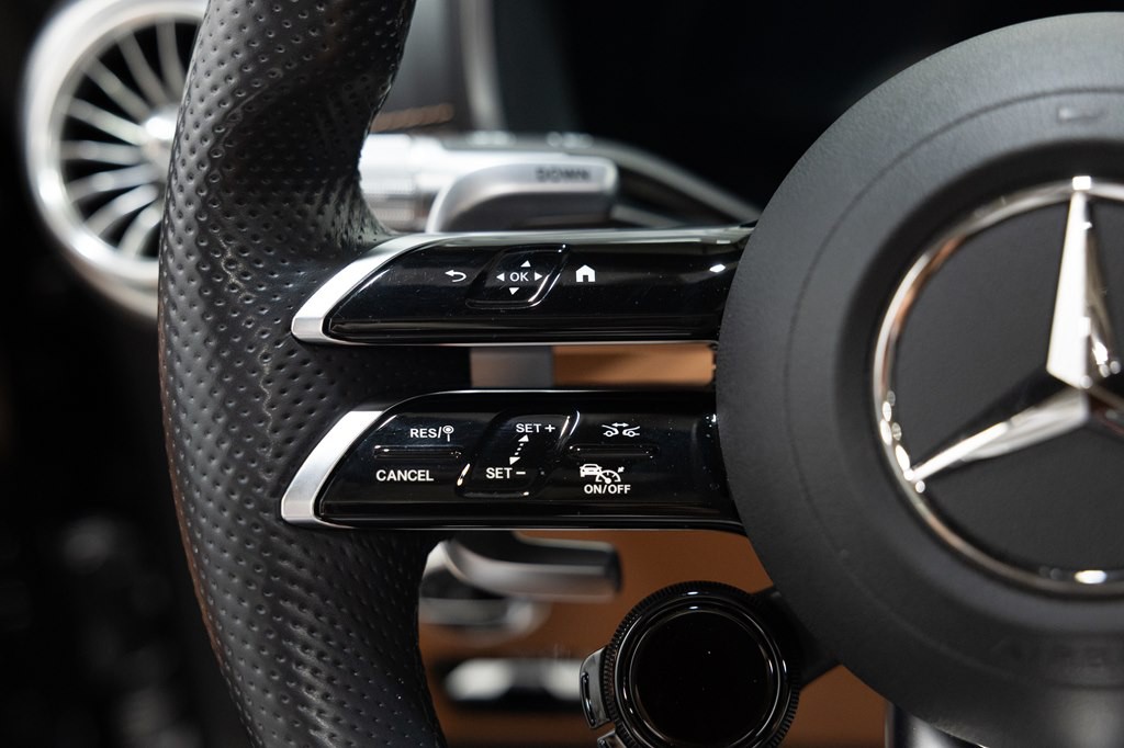 2022 Mercedes-Benz SL-Class Image 33