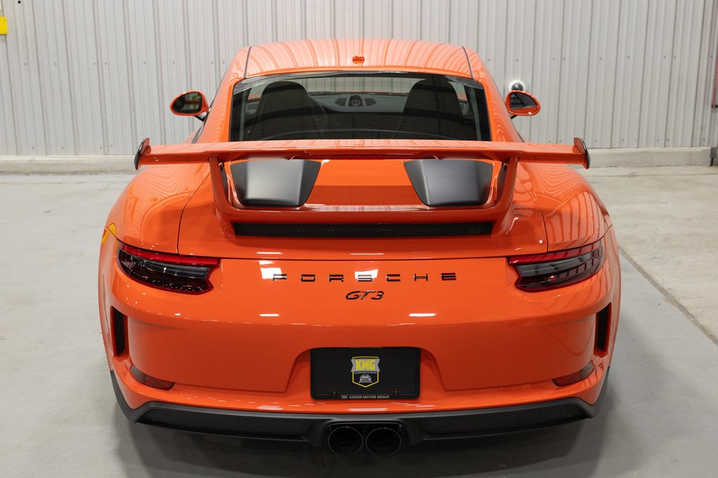 2018 Porsche 911 Image 7