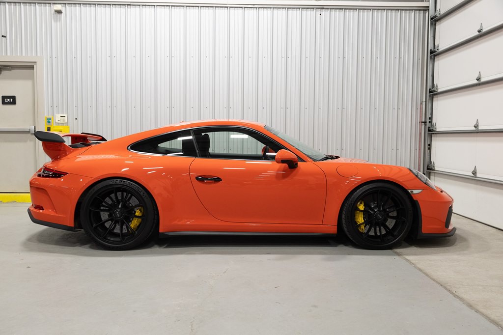 2018 Porsche 911 Image 9