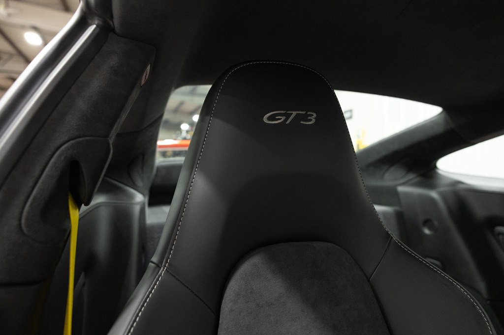 2018 Porsche 911 Image 19