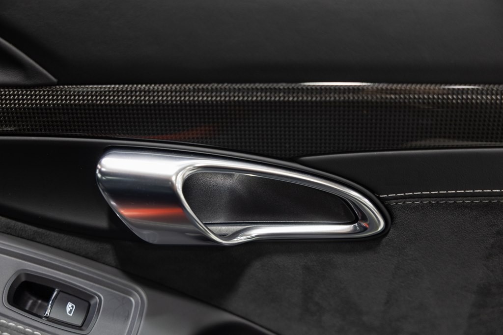 2018 Porsche 911 Image 29