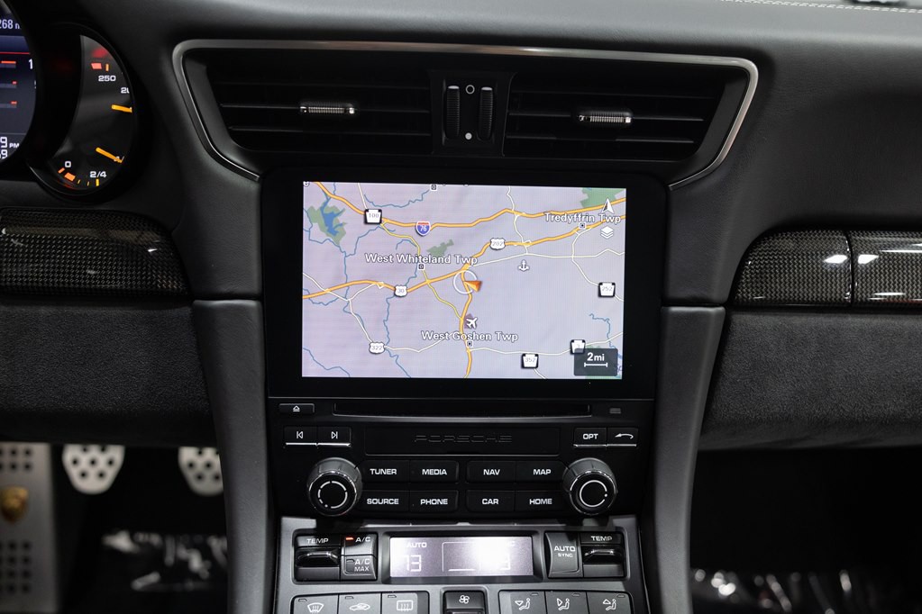 2018 Porsche 911 Image 49