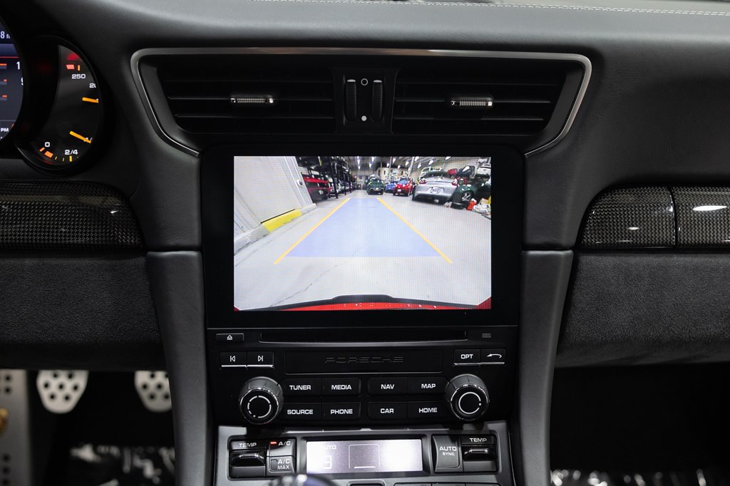 2018 Porsche 911 Image 54