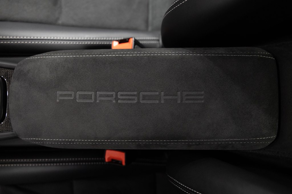 2018 Porsche 911 Image 61