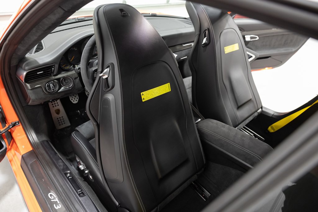 2018 Porsche 911 Image 64