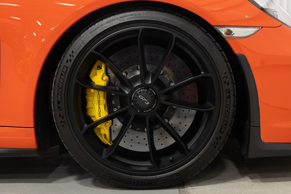 2018 Porsche 911 Image 70