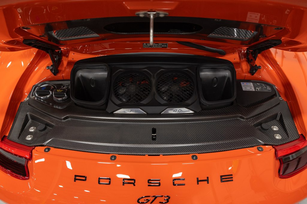 2018 Porsche 911 Image 75