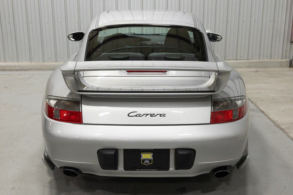 2000 Porsche 911 Image 7